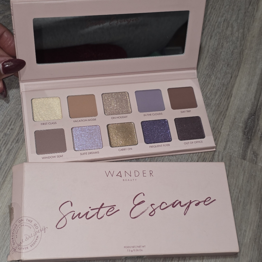 Wander Beauty Suite Escape Eyeshadow Collection